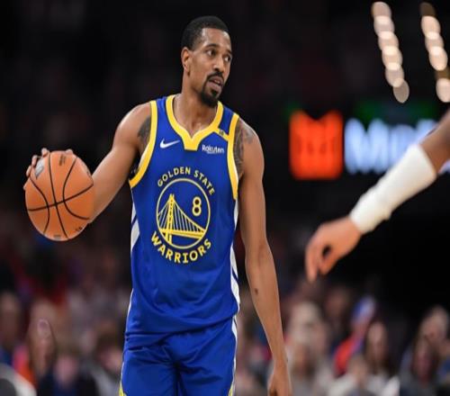 Iniu,充电宝提升,武装飞鸟,乐鱼体育官网,LEYU,Sports,足球直播,篮球赛事,体育高清,NBA直播